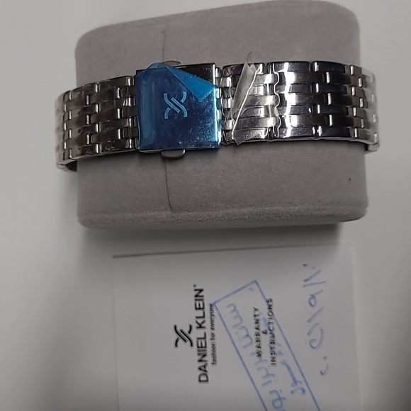 Daniel Klein Mens Watch - Picture 2 of 3